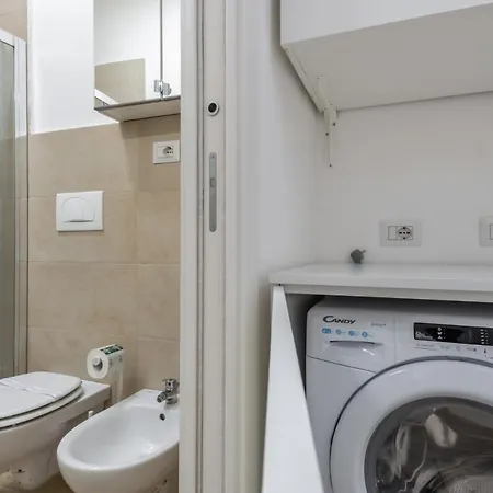 Easylife - Comodo Trilocale In Porta Romana Milan Exterior photo